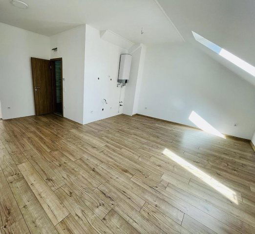 Eladó téglalakás, Vácon 49.5 M Ft, 1 szobás