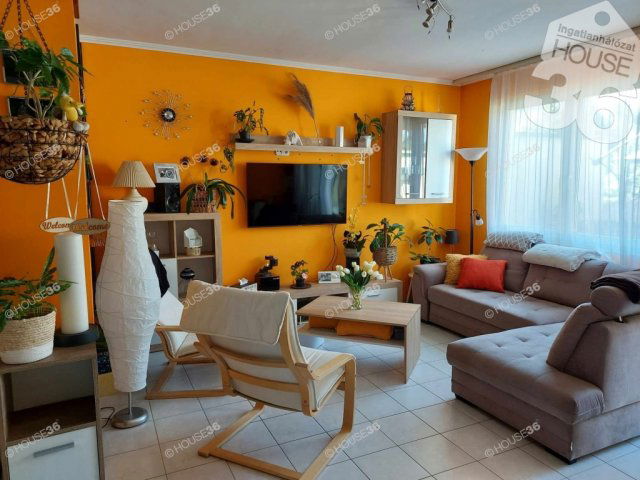 Eladó sorház, Kecskeméten 87.9 M Ft, 5 szobás