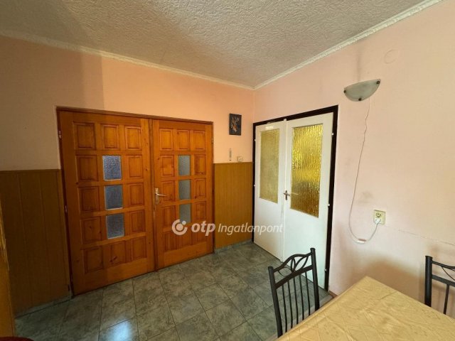 Eladó családi ház, Demecseren 31.375 M Ft, 5 szobás