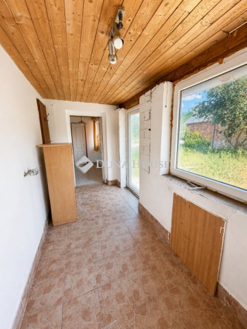 Eladó családi ház, Nyáregyházán 39.9 M Ft, 3 szobás