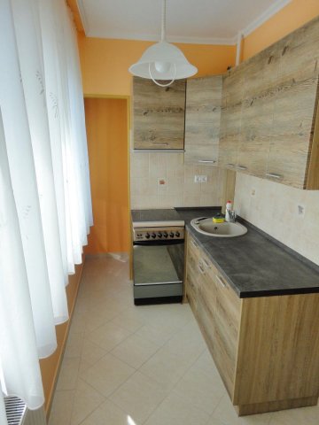 Kiadó téglalakás, albérlet, Debrecenben 240 E Ft / hó, 2 szobás