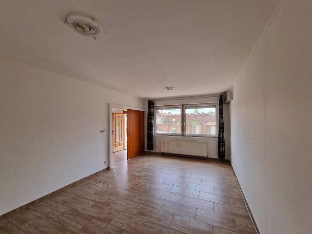Eladó téglalakás, Dunakeszin 73.5 M Ft, 2 szobás