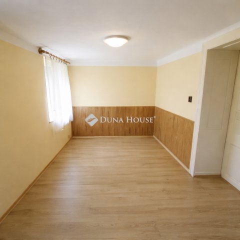 Eladó családi ház, Kecskeméten 29.9 M Ft, 2 szobás