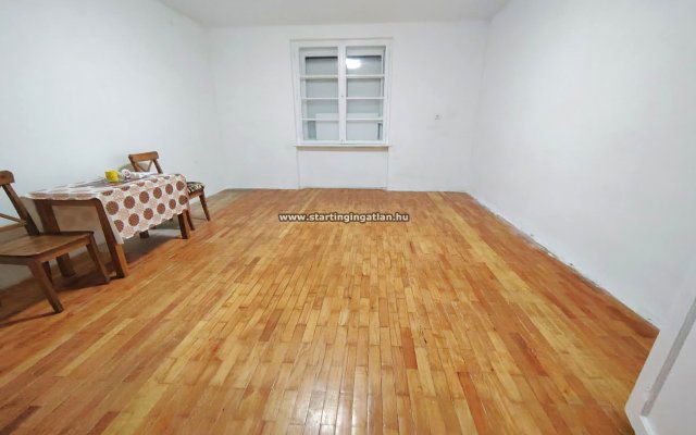 Eladó téglalakás, Budapesten, X. kerületben, Harmat utcában