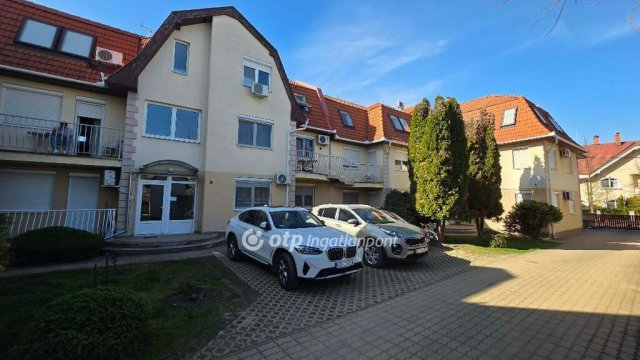 Kiadó téglalakás, albérlet, Hajdúszoboszlón 250 E Ft / hó