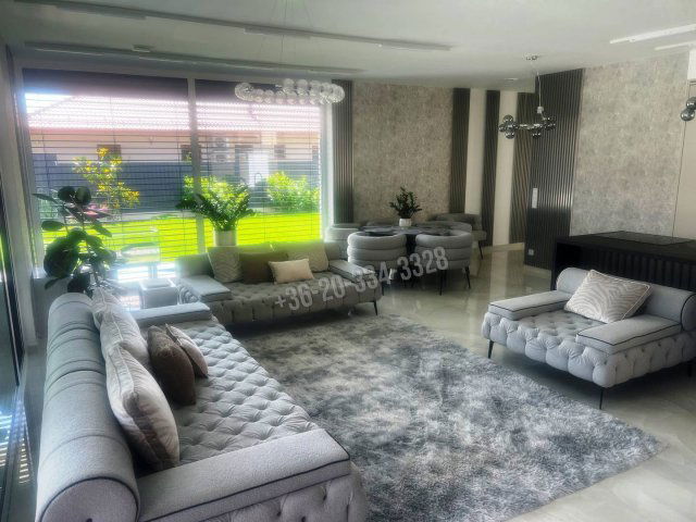 Eladó családi ház, Budapesten, XVI. kerületben 439.9 M Ft