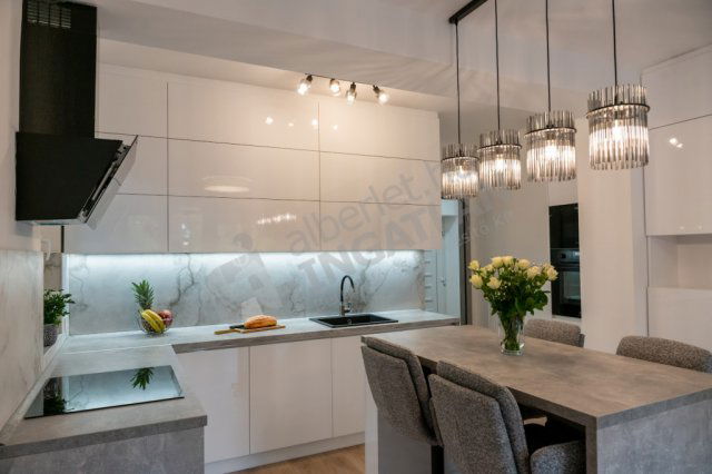 Kiadó téglalakás, albérlet, II. kerületben, Vérhalom utcában