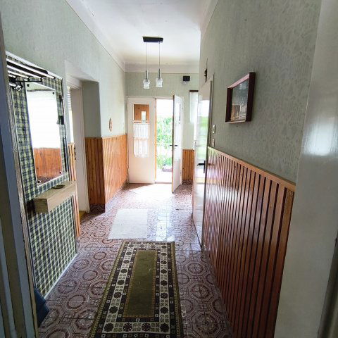 Eladó családi ház, Szolnokon 83 M Ft, 2 szobás