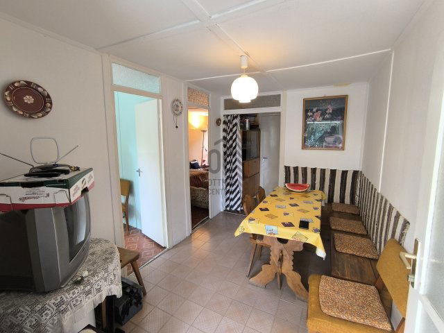 Eladó nyaraló, Balatonmáriafürdőn 39.9 M Ft, 3 szobás