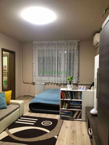 Eladó panellakás, Nyíregyházán 44.5 M Ft, 2+1 szobás