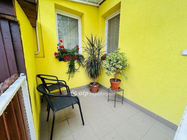 Eladó családi ház, Debrecenben 84.9 M Ft, 4 szobás