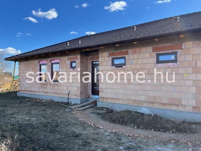 Eladó családi ház, Szombathelyen 79 M Ft, 4 szobás