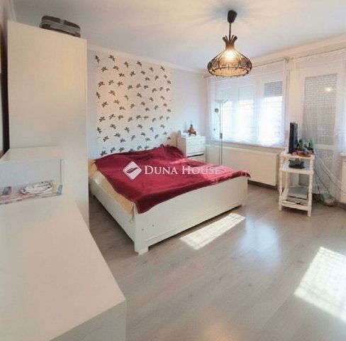 Eladó családi ház, Üllőn 99.8 M Ft, 3 szobás