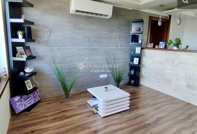 Eladó családi ház, Szentendrén 149 M Ft, 4 szobás