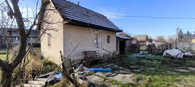 Eladó családi ház, Nagylócon, József Attila úton 4.3 M Ft