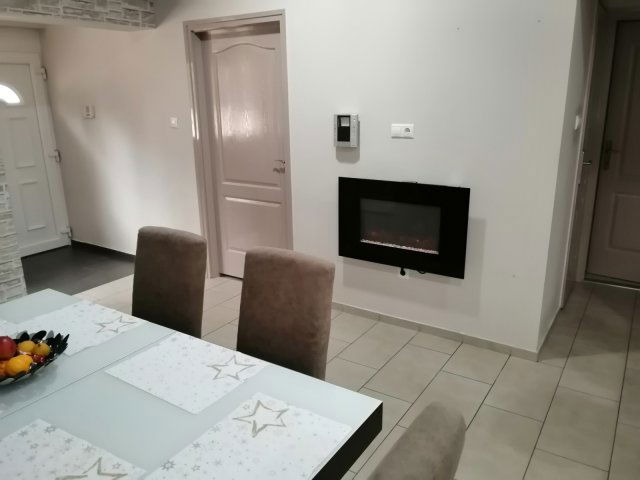 Eladó családi ház, Nyíregyházán 92 M Ft, 3 szobás