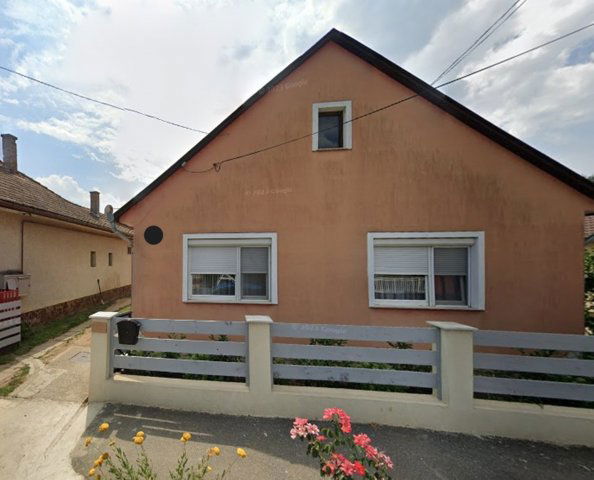 Eladó téglalakás, Balatonlelleén 50 M Ft, 1+2 szobás