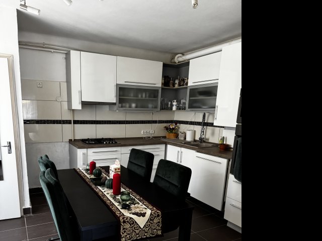 Eladó családi ház, Budapesten, XV. kerületben 144.5 M Ft