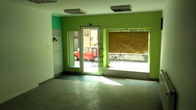 Kiadó ipari ingatlan, Szombathelyen 180 E Ft / hó