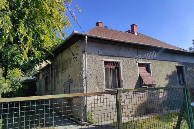 Eladó családi ház, Budapesten, XIV. kerületben 140 M Ft