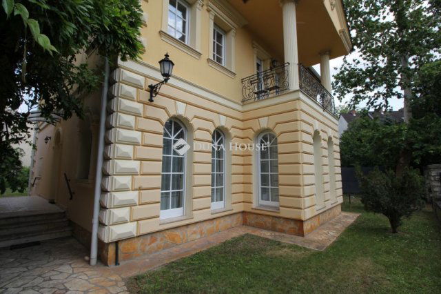 Kiadó családi ház, albérlet, Kecskeméten 564 E Ft / hó