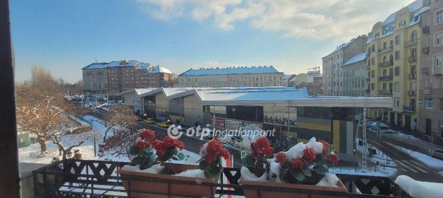 Eladó téglalakás, Budapesten, VIII. kerületben 84 M Ft