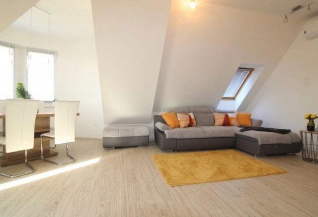 Eladó téglalakás, Debrecenben 73.99 M Ft, 2 szobás