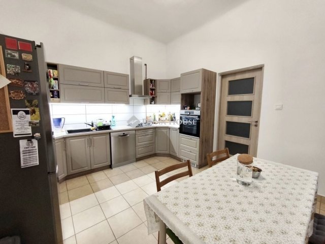 Eladó családi ház, Sárbogárdon 45 M Ft, 3 szobás