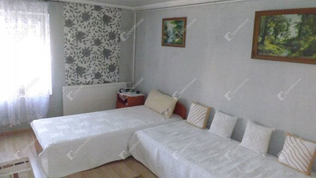 Eladó családi ház, Kislődön 35.9 M Ft, 4 szobás