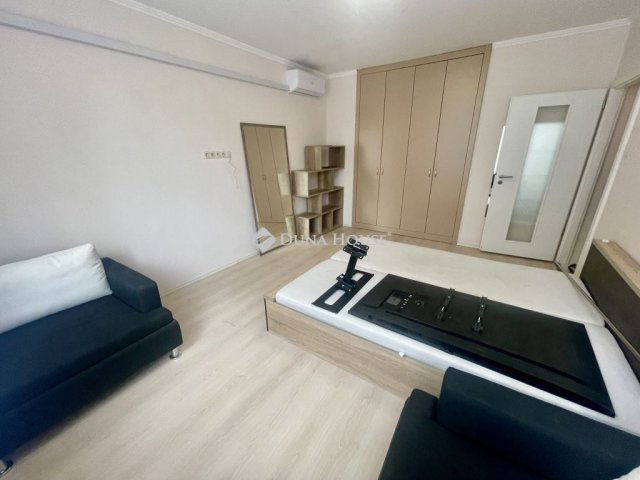 Kiadó téglalakás, albérlet, Kecskeméten 160 E Ft / hó