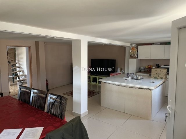 Eladó családi ház, Gyömrőn 39.99 M Ft, 3 szobás