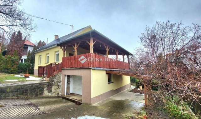 Eladó családi ház, Szentendrén 159 M Ft, 6 szobás