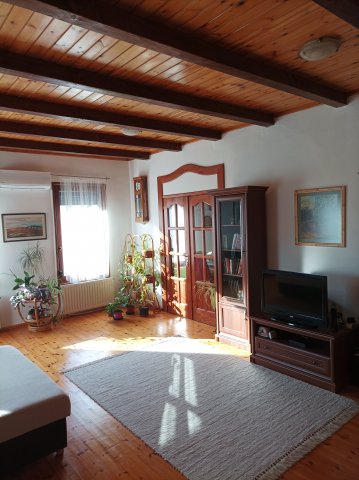 Eladó családi ház, Deszken 84.9 M Ft, 3 szobás