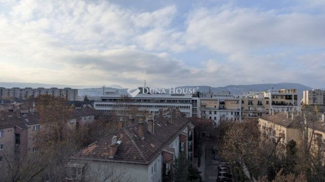 Eladó téglalakás, Budapesten, XIII. kerületben 67 M Ft, 2 szobás