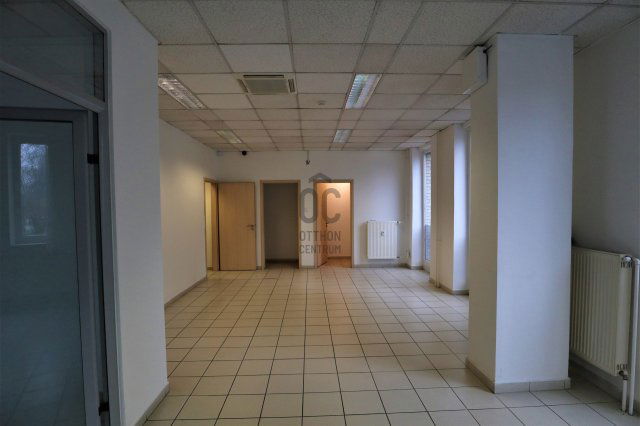 Kiadó ipari ingatlan, Budapesten, IV. kerületben 894 E Ft / hó