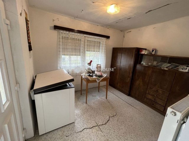 Eladó családi ház, Várpalotán 19.9 M Ft, 3 szobás