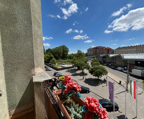 Eladó téglalakás, Budapesten, VIII. kerületben 78.9 M Ft