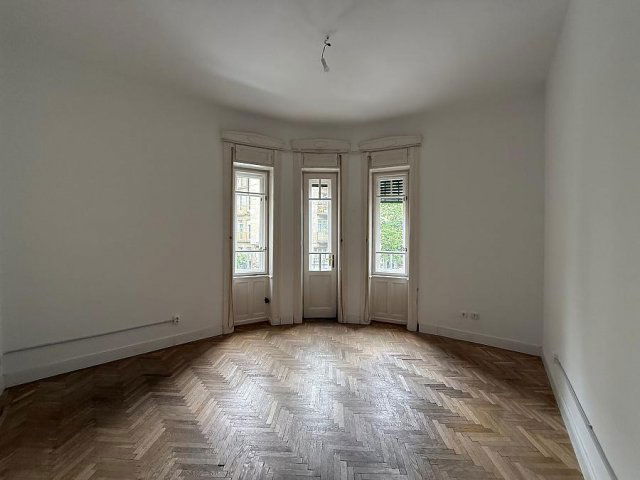 Eladó téglalakás, Budapesten, II. kerületben 97 M Ft, 2 szobás