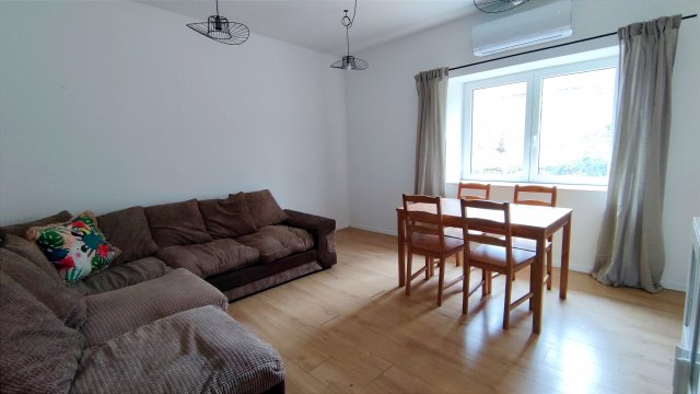 Eladó családi ház, Hévízen 100 M Ft, 6 szobás