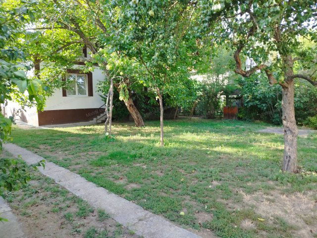 Eladó családi ház, Szolnokon 74.9 M Ft, 3 szobás