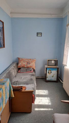 Eladó családi ház, Tiszatenyőn 16.7 M Ft, 2+1 szobás