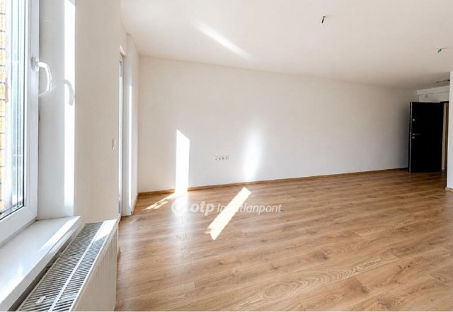 Eladó téglalakás, Budapesten, VI. kerületben 111 M Ft, 2 szobás