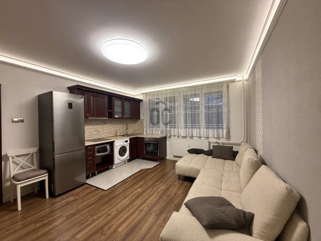 Eladó panellakás, Budapesten, XX. kerületben 54.6 M Ft, 2 szobás