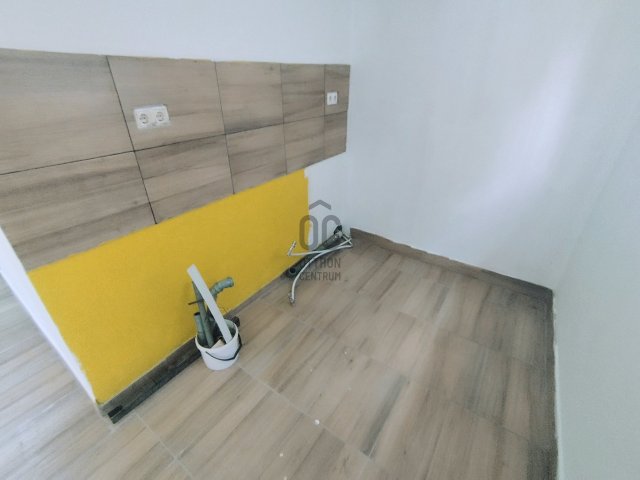 Eladó családi ház, Nagykőrösön 11.9 M Ft, 1 szobás
