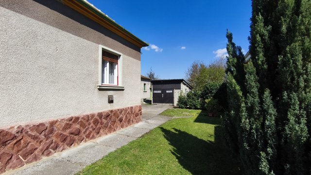 Eladó családi ház, Szombathelyen 59.9 M Ft, 2 szobás