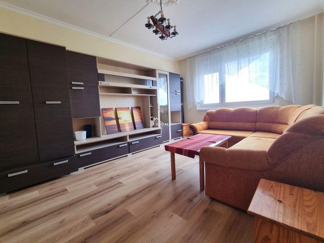 Eladó panellakás, Mosonmagyaróváron 29.9 M Ft, 1 szobás