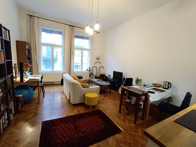 Eladó téglalakás, Budapesten, VI. kerületben, Szív utcában