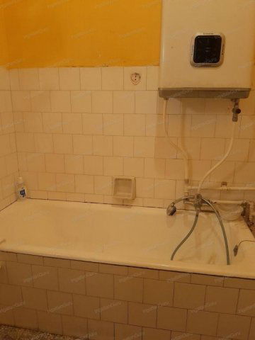 Eladó téglalakás, Kecskeméten 39.9 M Ft, 1 szobás