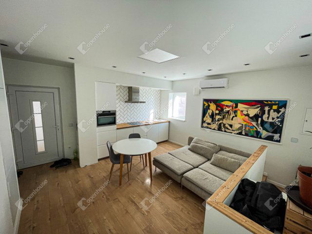 Eladó családi ház, Sopronban 74.9 M Ft, 3 szobás