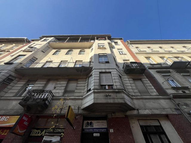 Eladó téglalakás, Budapesten, VII. kerületben, Dembinszky utcában